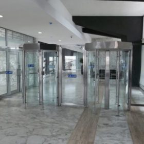 turnstiles-glass-full-height-1-e1527066643839-280x280-7559677